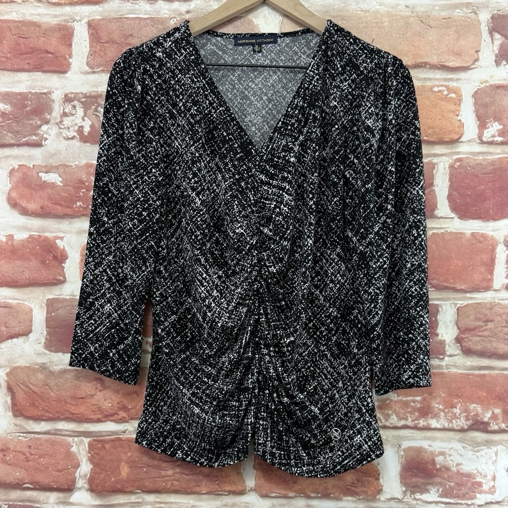 Adrienne Vittadini Top Women's M Black White Abstract Ruched Casual Career Shirt